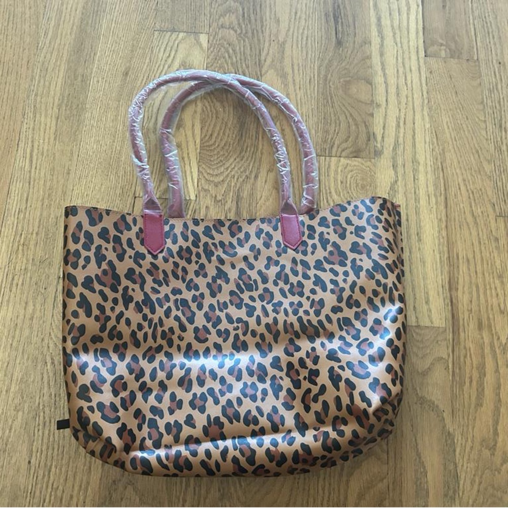 Bloomingdales Signature Red Tote w/ Leopard Lining (reversible)